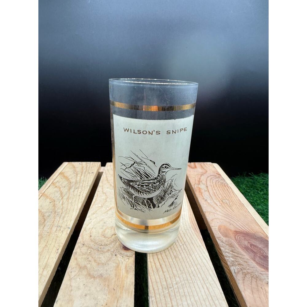 Ned Smith Highball Glass with Ducks Design and Gold Trim 5.5” – Used